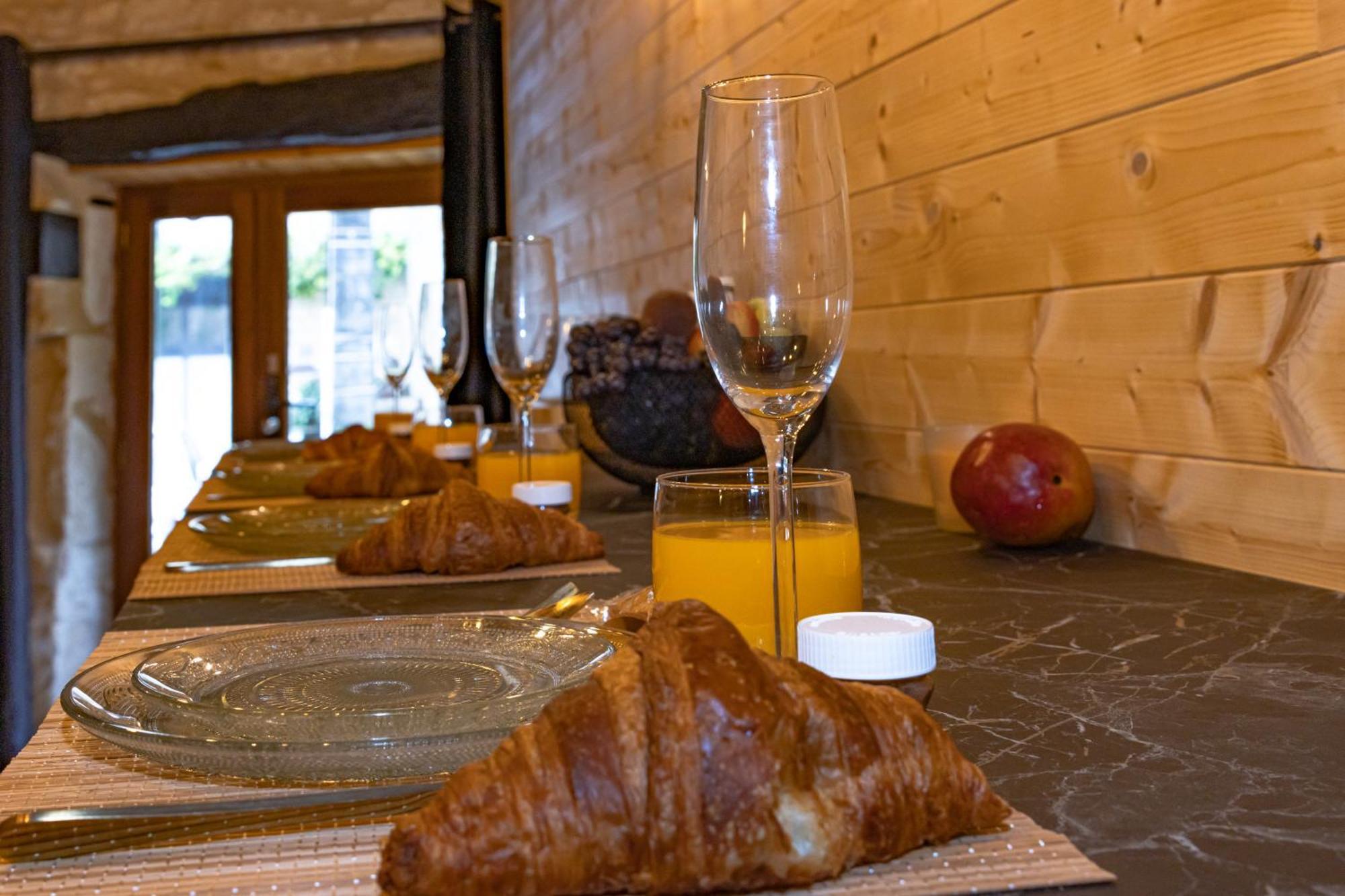 Le Chalet Saint-Pardoux-la-Riviere Экстерьер фото